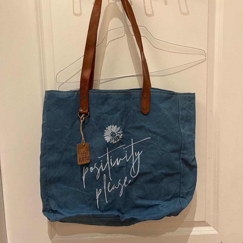 Waxed canvas tote with leather straps, NWT